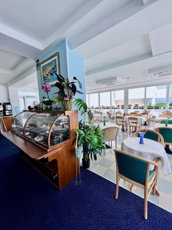 Hotel Terramare Лидо-ди-Езоло Экстерьер фото