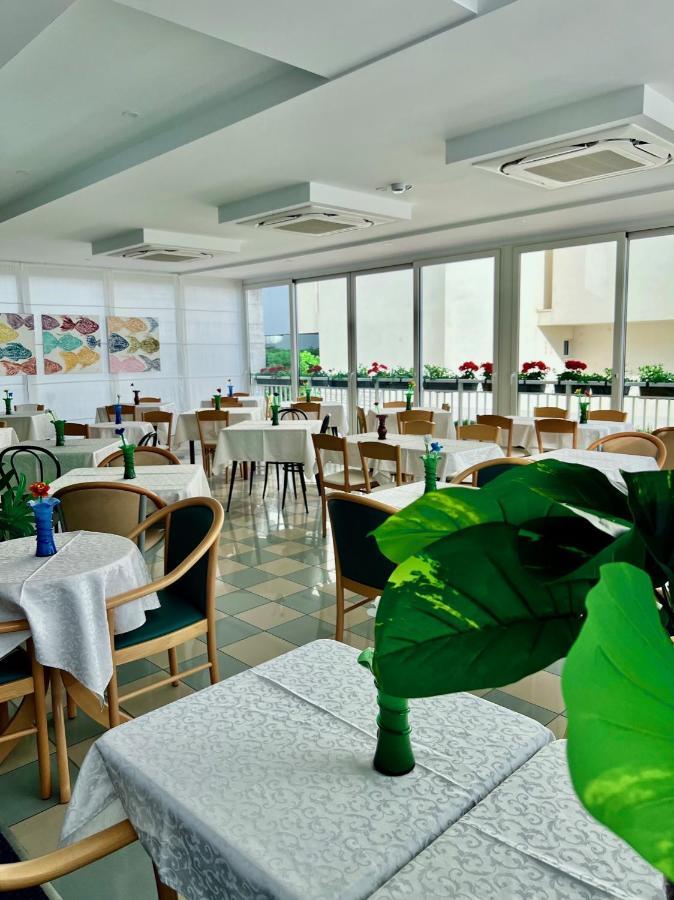 Hotel Terramare Лидо-ди-Езоло Экстерьер фото