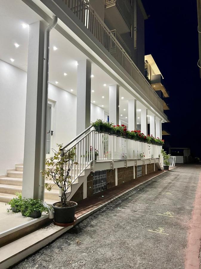 Hotel Terramare Лидо-ди-Езоло Экстерьер фото
